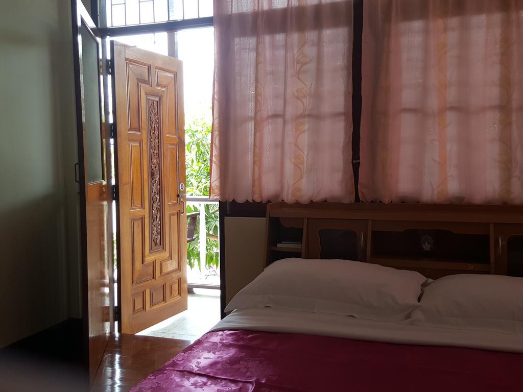 Emmanuel Guesthouse Прачуапкхирикхан Экстерьер фото